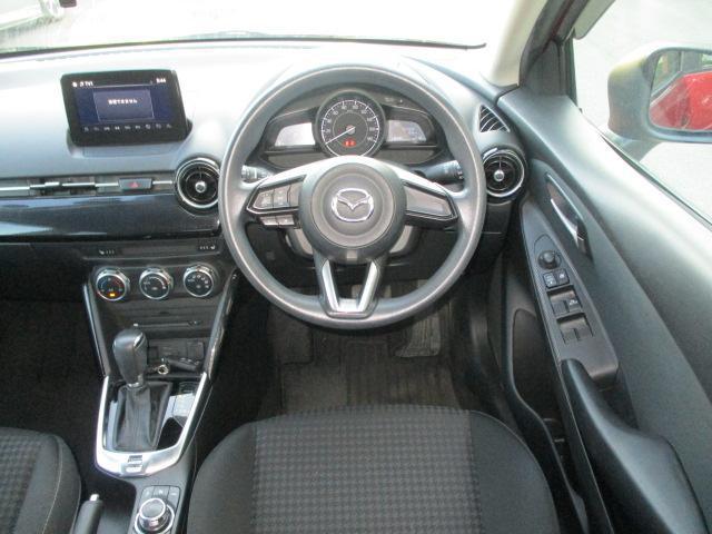 24325682_carP_l_16.jpg