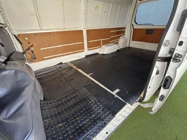 25651219_carP_l_6.jpg