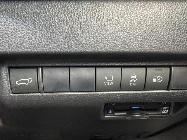 0520129A30260427W00506.jpg