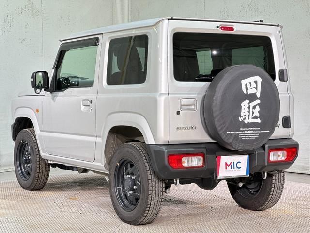 25461259_carP_l_12.jpg