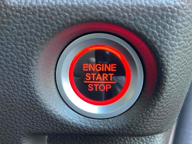 0201924A30261015W00108.jpg