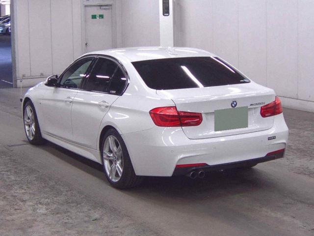 23635807_carP_l_3.jpg