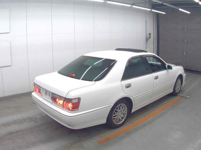 25193775_carP_l_3.jpg
