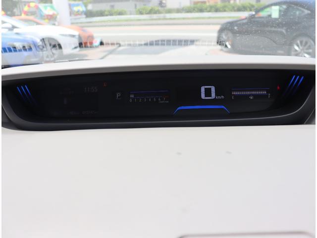 0500206A30260504W00112.jpg