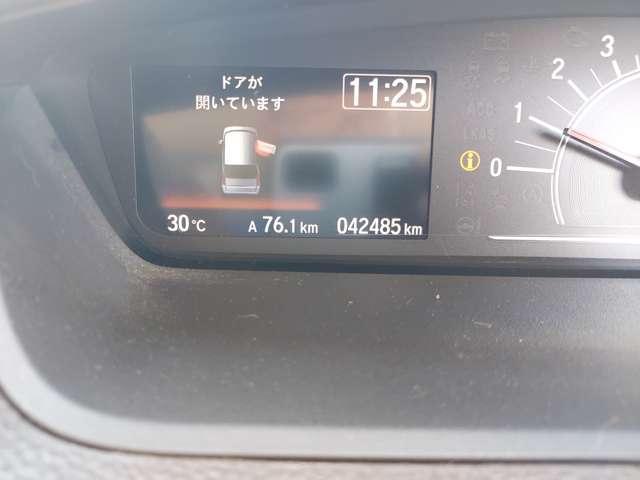 24052587_carP_l_5.jpg