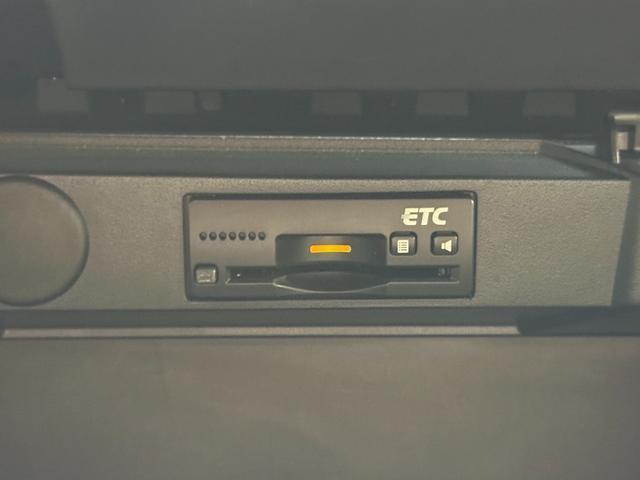 24927675_carP_l_19.jpg