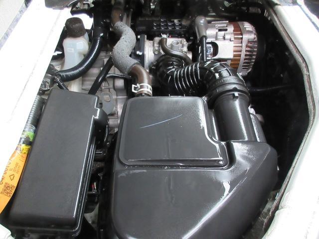 0404186A30260426W00318.jpg