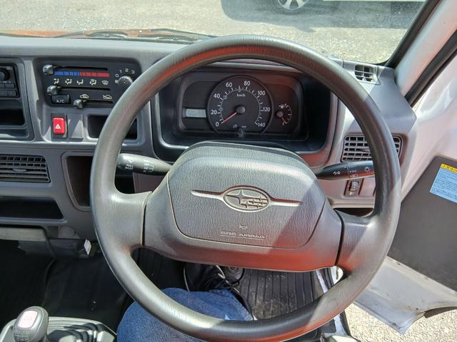 0404229A30260420W00111.jpg