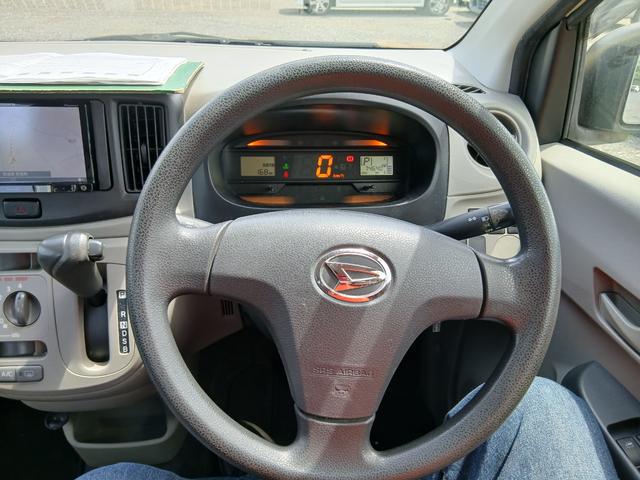 0404229A30260426W00212.jpg