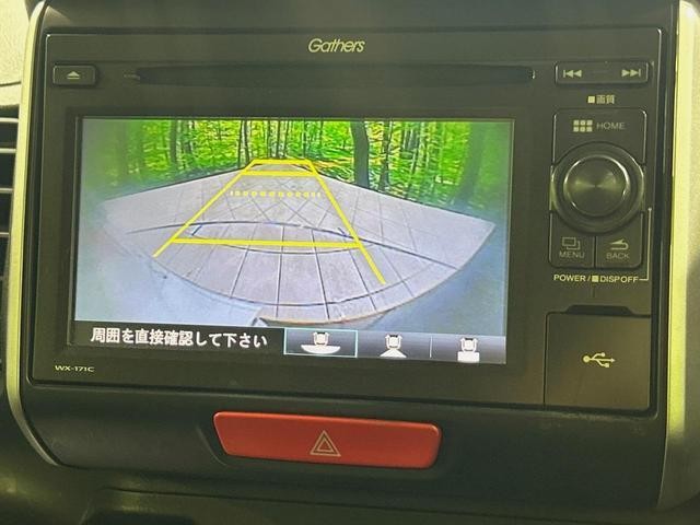 26314899_carP_l_4.jpg