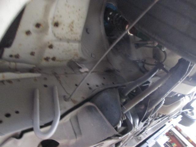 24672771_carP_l_11.jpg