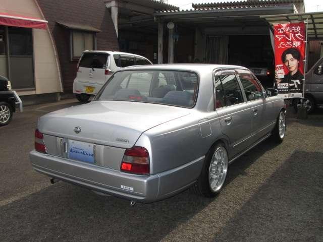 24672771_carP_l_4.jpg