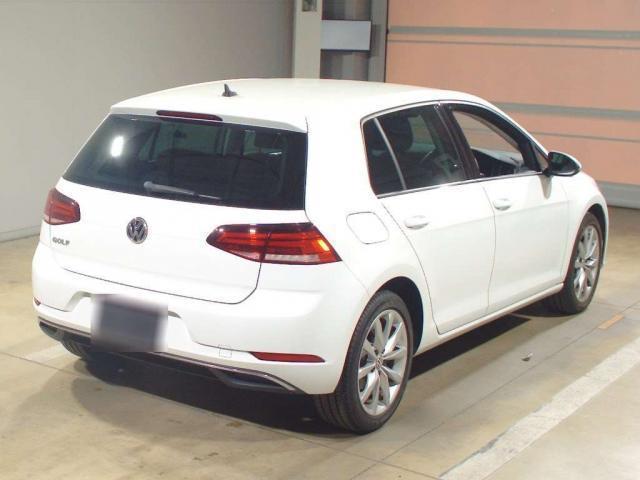 23909161_carP_l_4.jpg