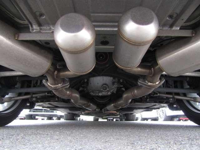 23795606_carP_l_9.jpg