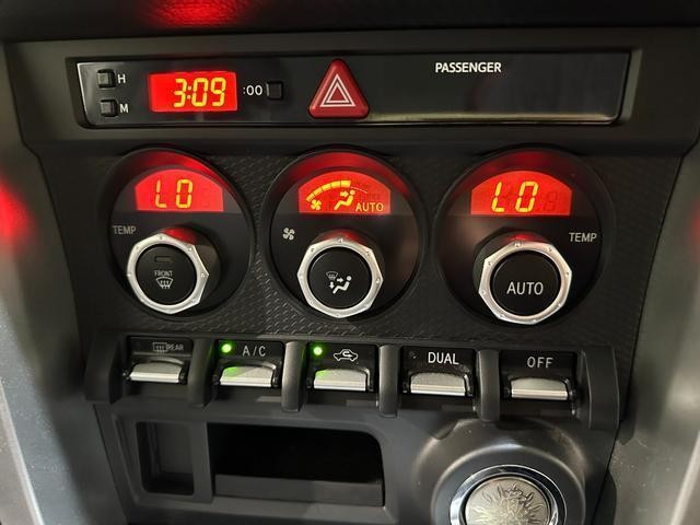 25278591_carP_l_10.jpg
