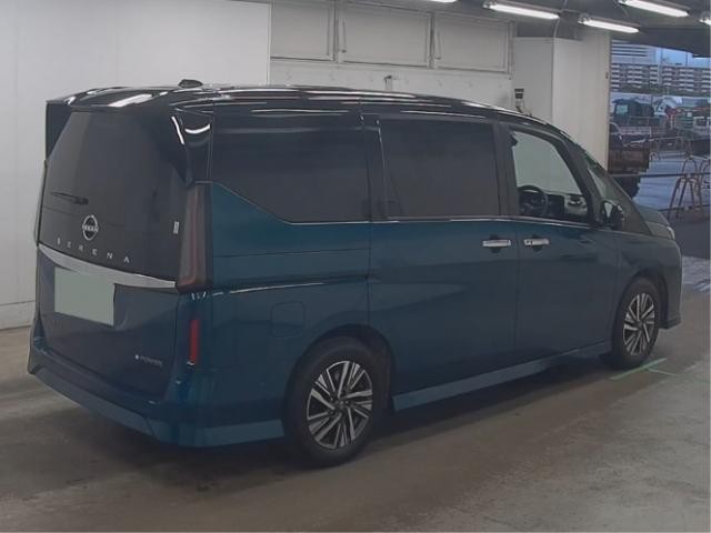 26215583_carP_l_3.jpg