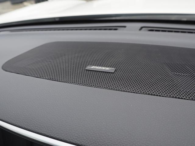 1201125A30261027W00114.jpg