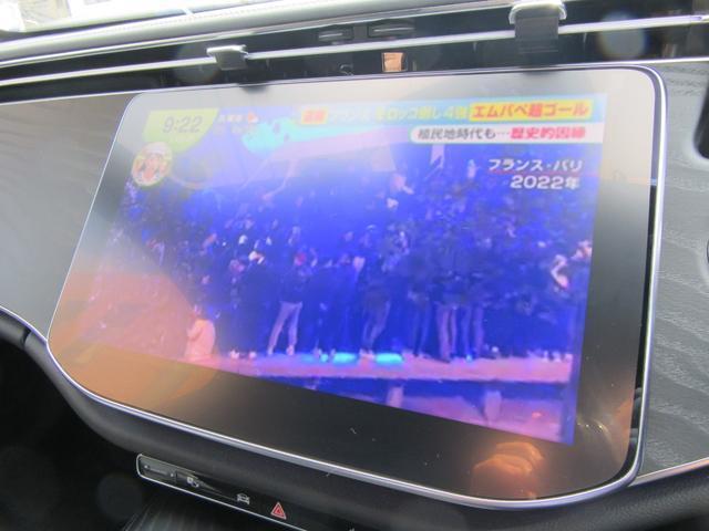 25117682_carP_l_8.jpg