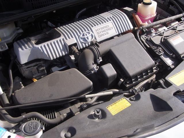 23826896_carP_l_2.jpg
