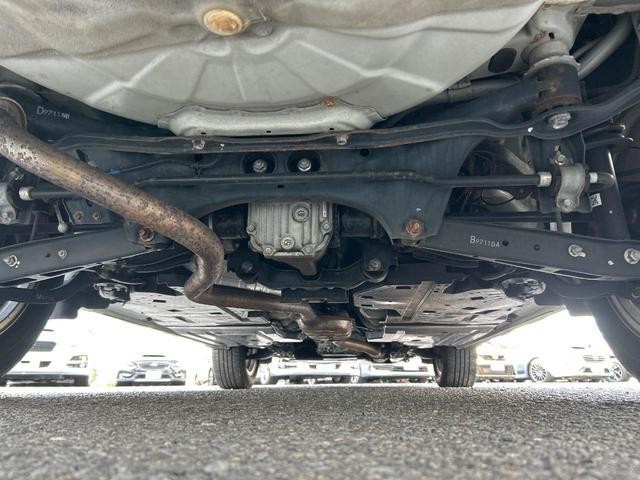 25942365_carP_l_18.jpg