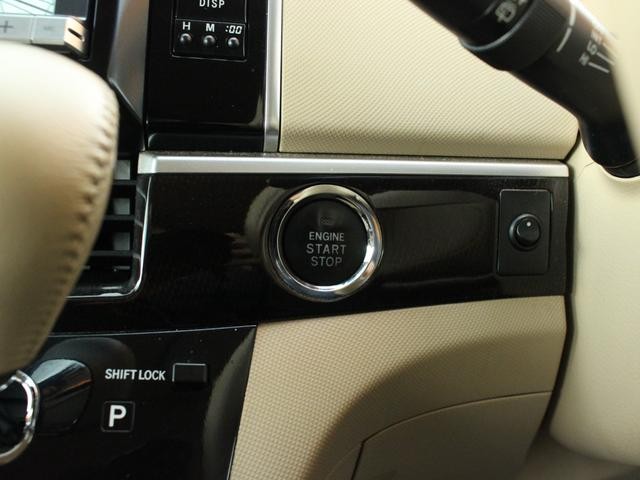 0520029A30260809W01019.jpg