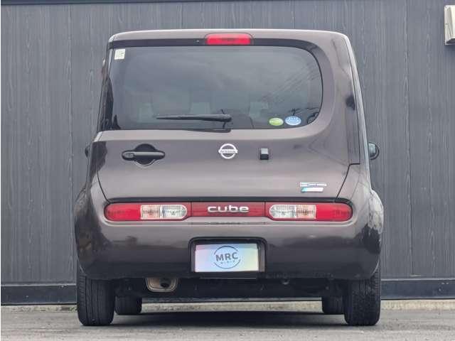 24069564_carP_l_14.jpg