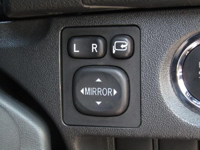 0506241A30260610W00309.jpg