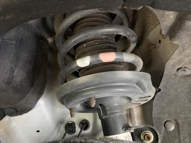25466577_carP_l_20.jpg