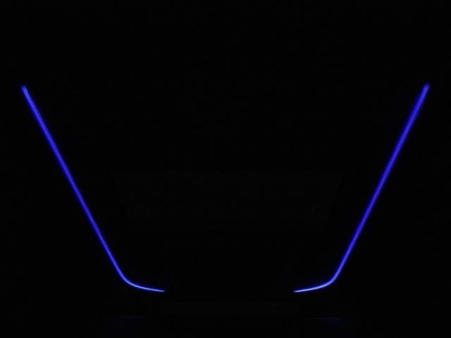 0541413A30260805W00215.jpg