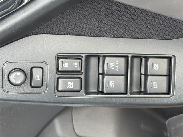 0303430A30260303W00108.jpg