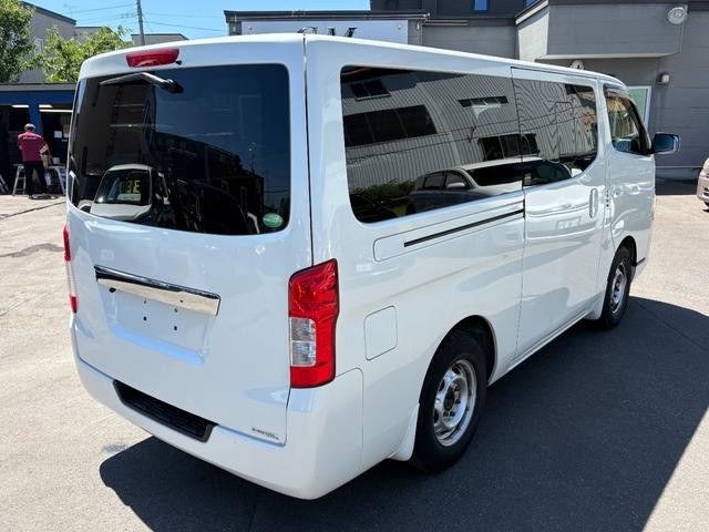 0301212A30260804W00208.jpg