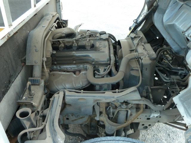 26273577_carP_l_3.jpg
