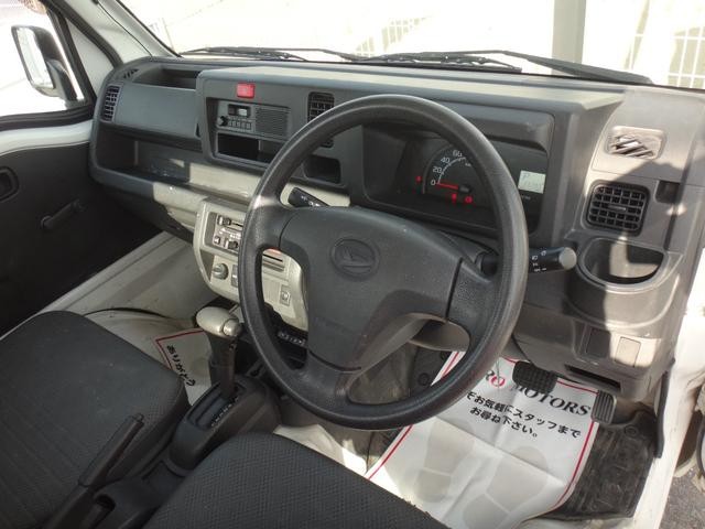 0509025A30260416W00302.jpg