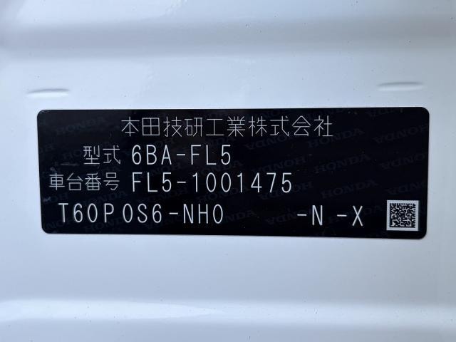 26844307_carP_l_18.jpg