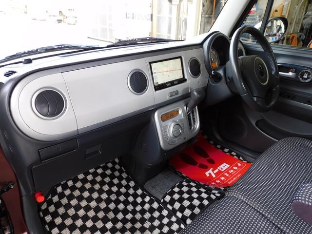 1000612A30261016W00114.jpg