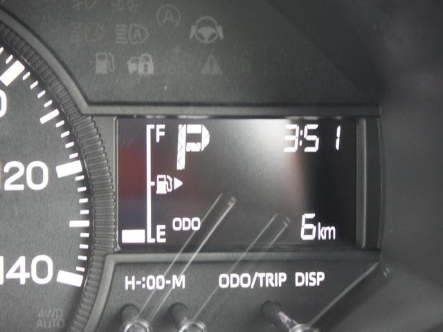 0303220A30260908W00219.jpg