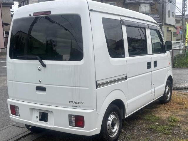 23019909_carP_l_8.jpg