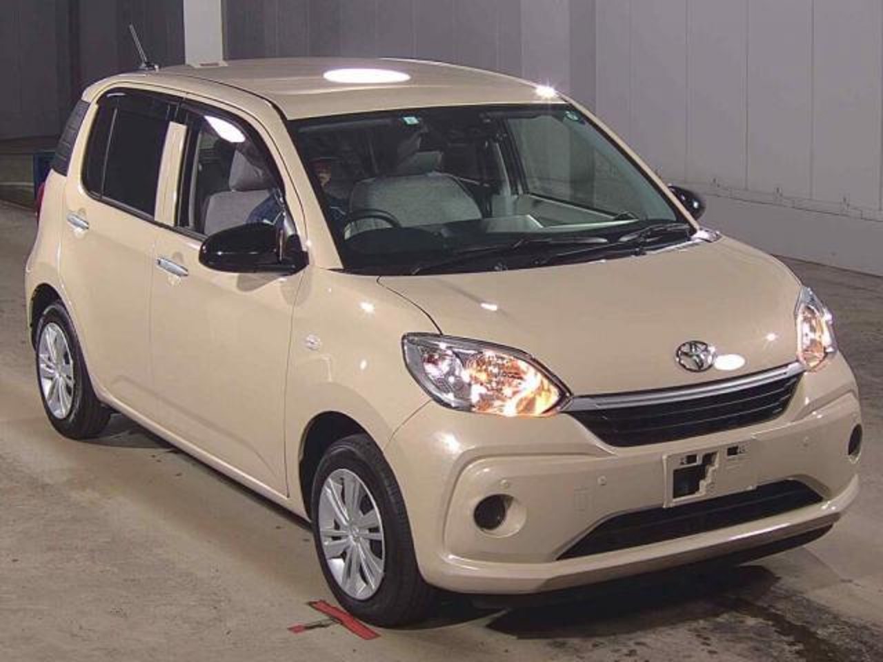 2023 Toyota Passo, photo 1 of 1