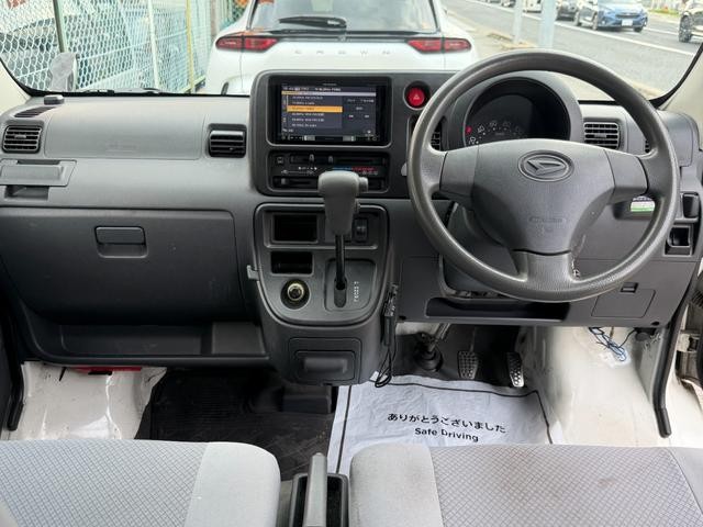 0707266A30261021W00210.jpg