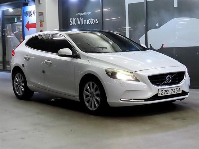 25689437_carP_l_1.jpg