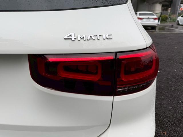 24462197_carP_l_7.jpg