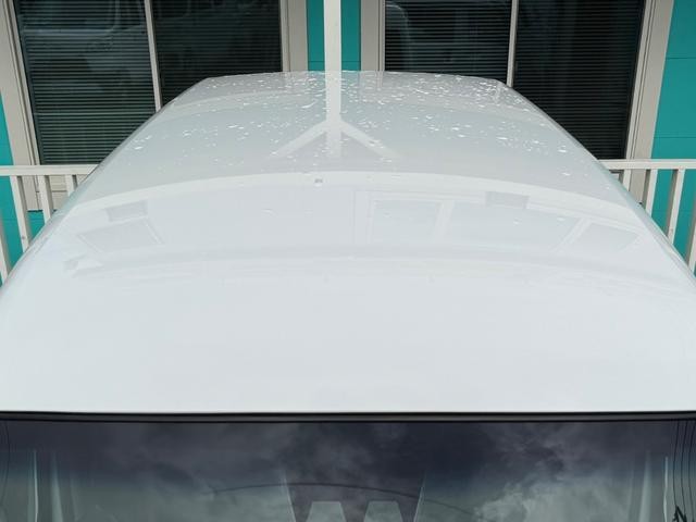 0580637A30261027W00117.jpg
