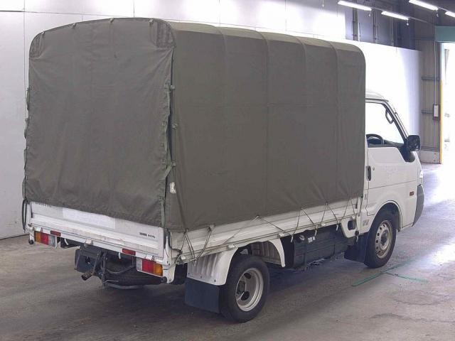 26106550_carP_l_3.jpg