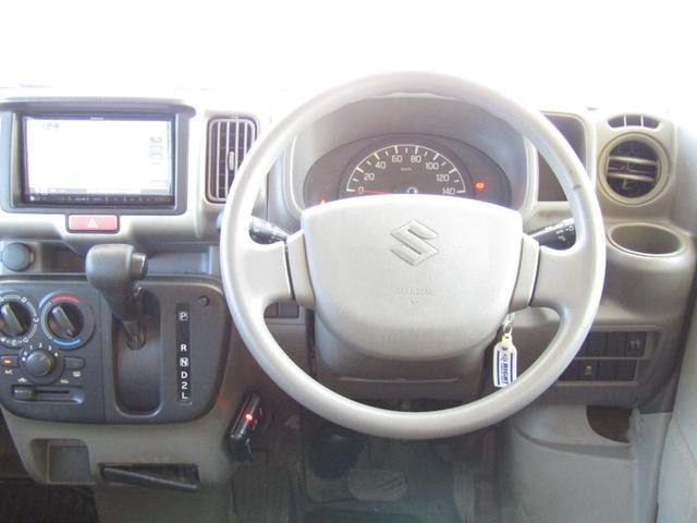 0560837A30260723W00611.jpg