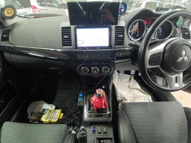 24341226_carP_l_15.jpg