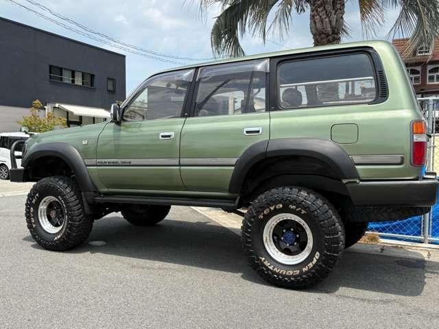 25492854_carP_l_11.jpg