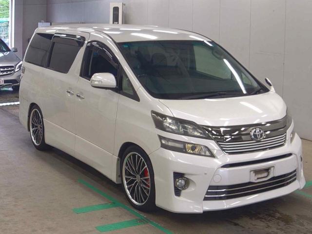 23676051_carP_l_1.jpg