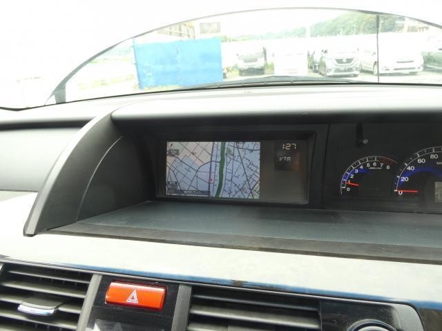 25303358_carP_l_6.jpg
