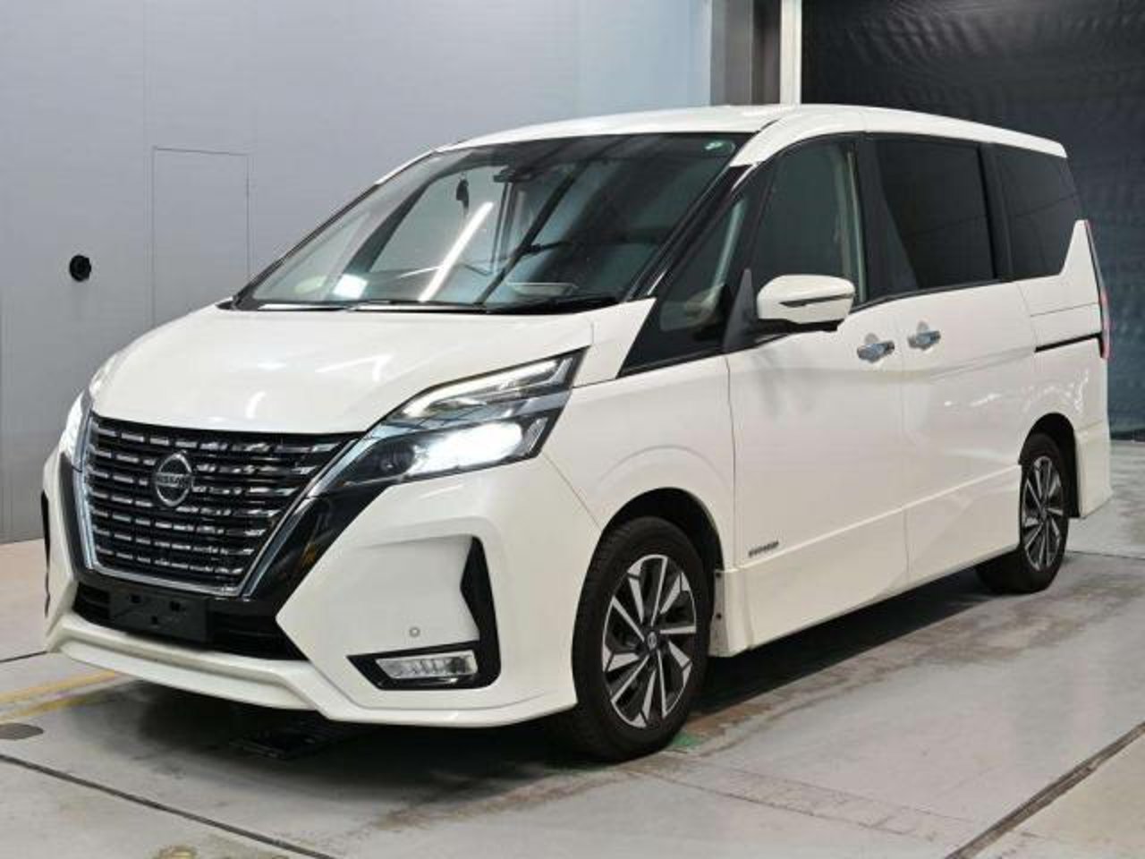 2021 Nissan Serena Standard for sale in Kenya