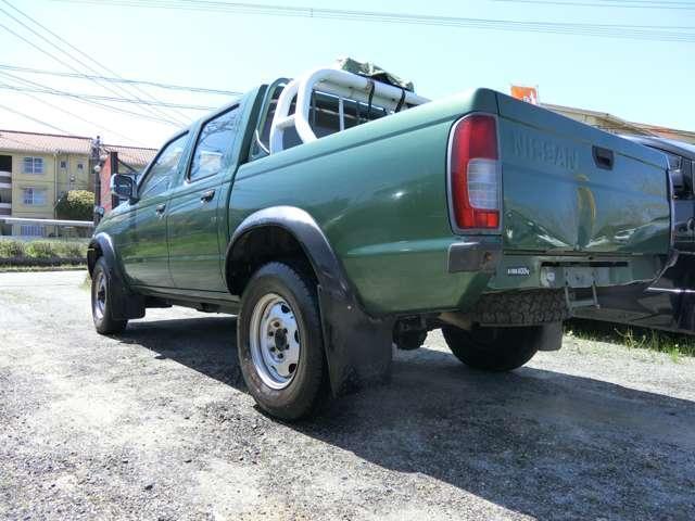 23249727_carP_l_14.jpg